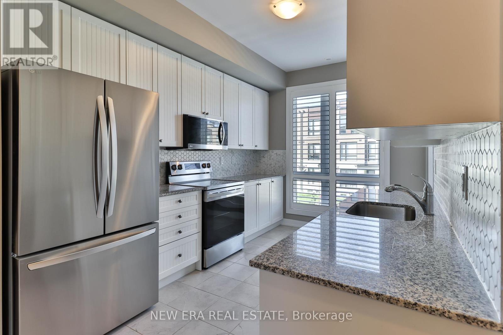 Photo 21 of 81 Stauffer Crescent, Markham ON