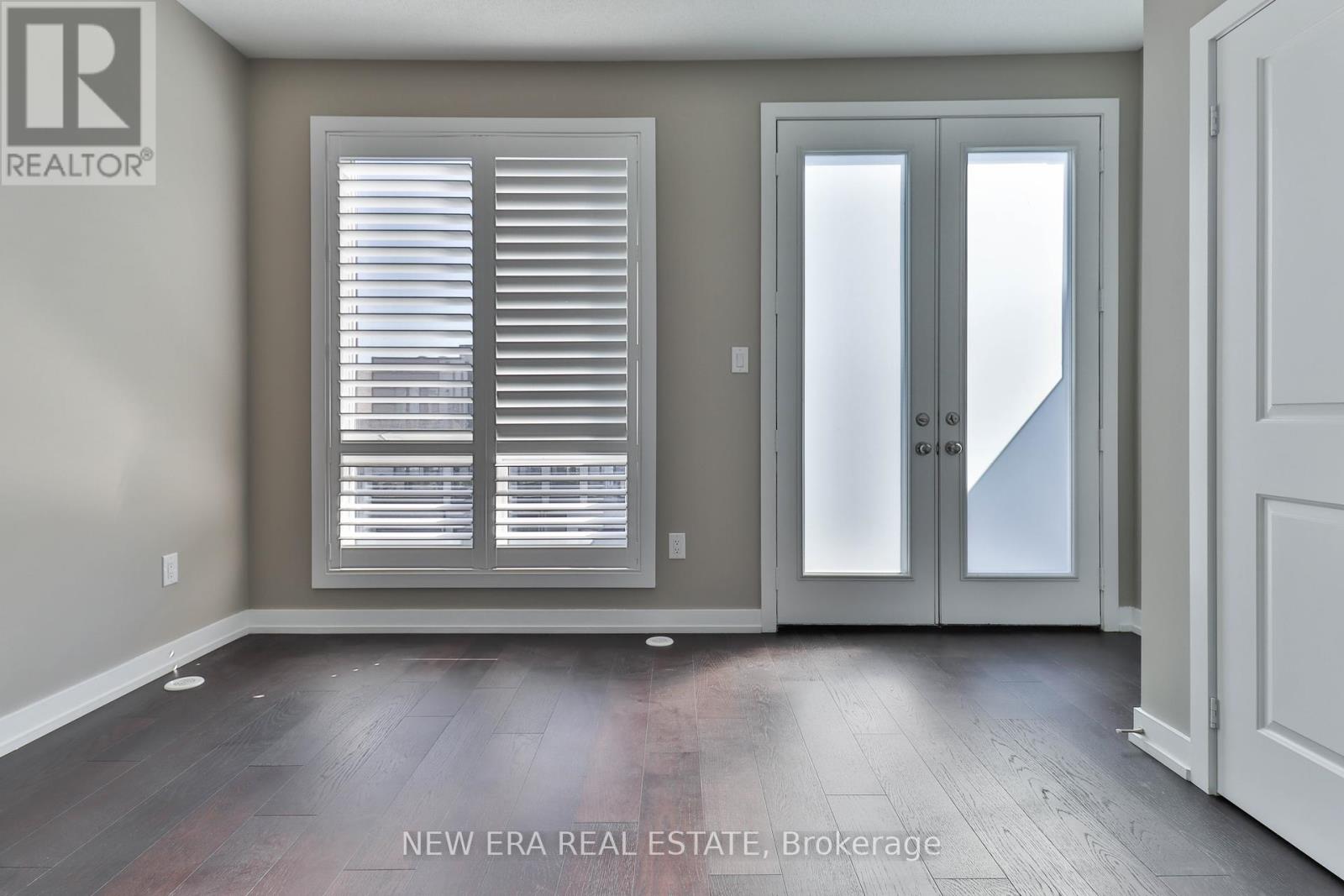 Photo 29 of 81 Stauffer Crescent, Markham ON