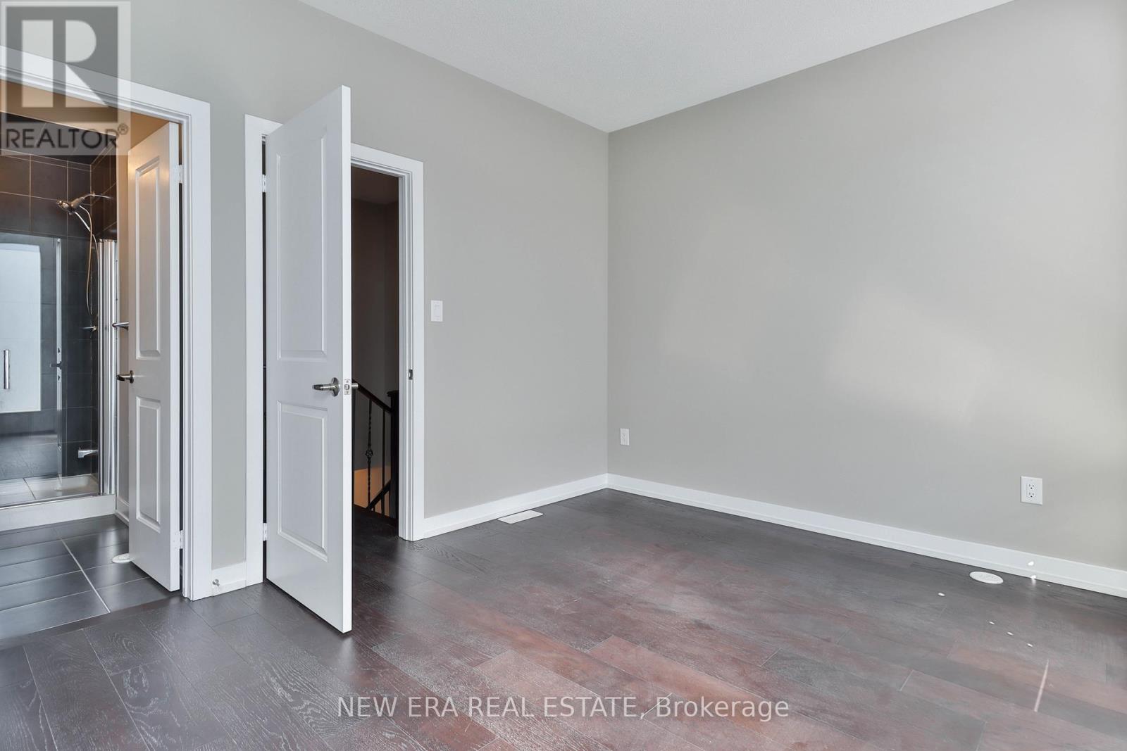 Photo 30 of 81 Stauffer Crescent, Markham ON