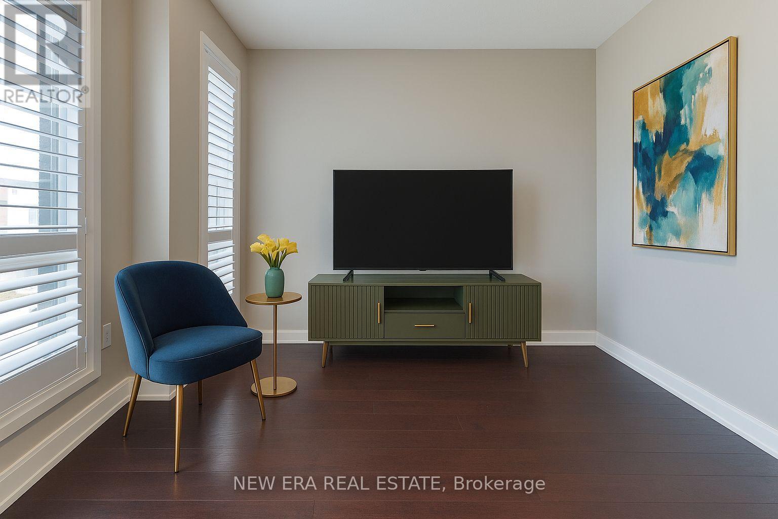 Photo 37 of 81 Stauffer Crescent, Markham ON