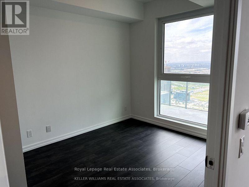 Photo 12 of 5003 7890 Jane Street, Vaughan ON