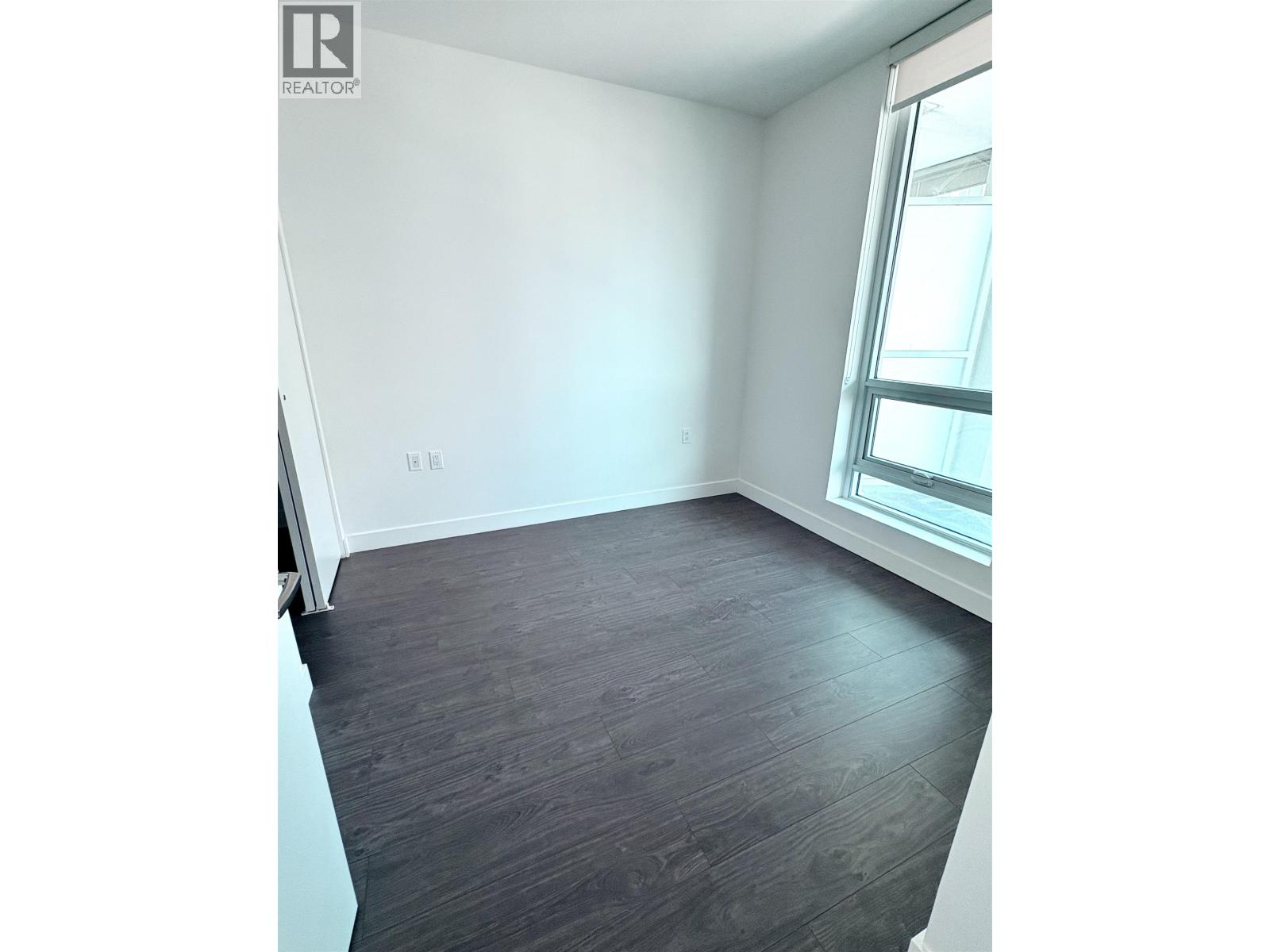 Photo 11 of 1004 6328 No 3 Road, Richmond BC