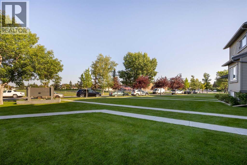 Photo 2 of 41 12 Templewood Drive Ne, Calgary AB