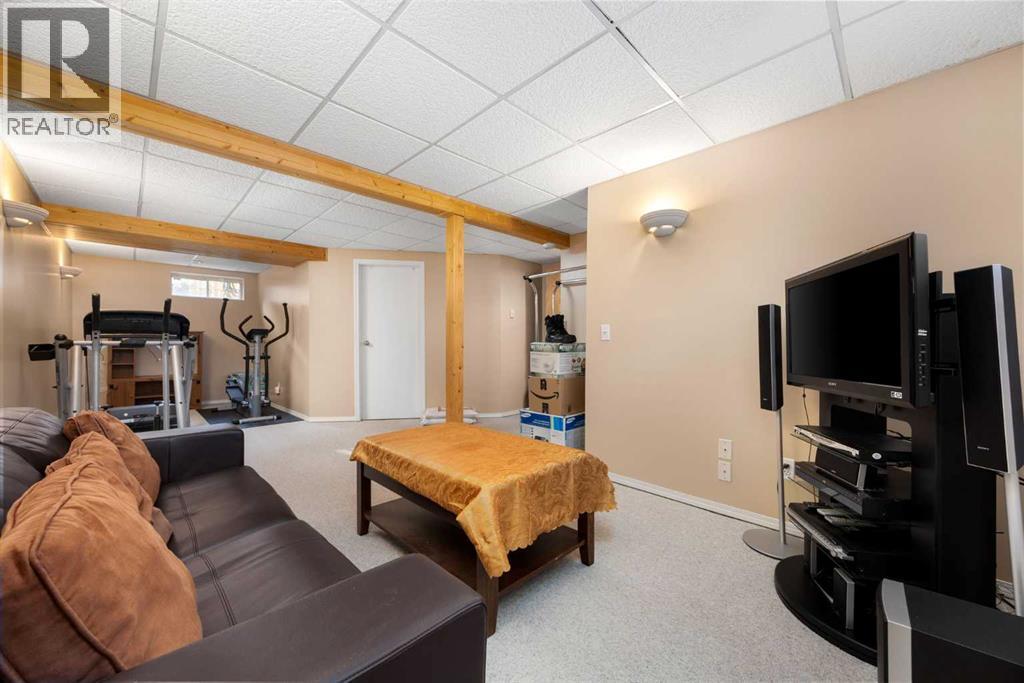Photo 25 of 41 12 Templewood Drive Ne, Calgary AB