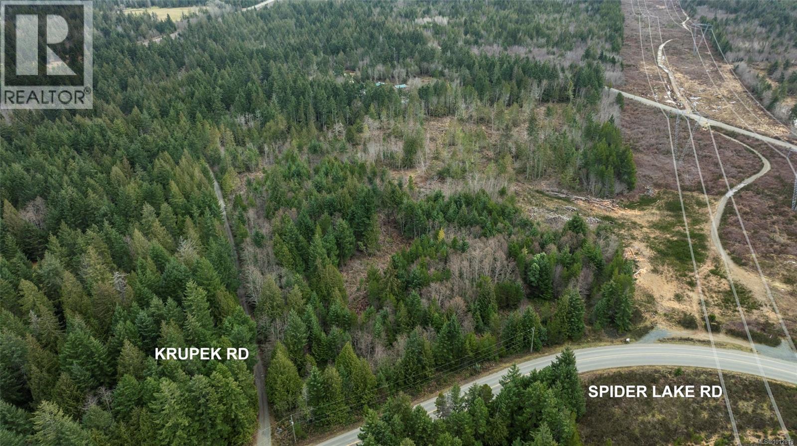 Photo 17 of 815 Spider Lake Rd, Qualicum Beach BC