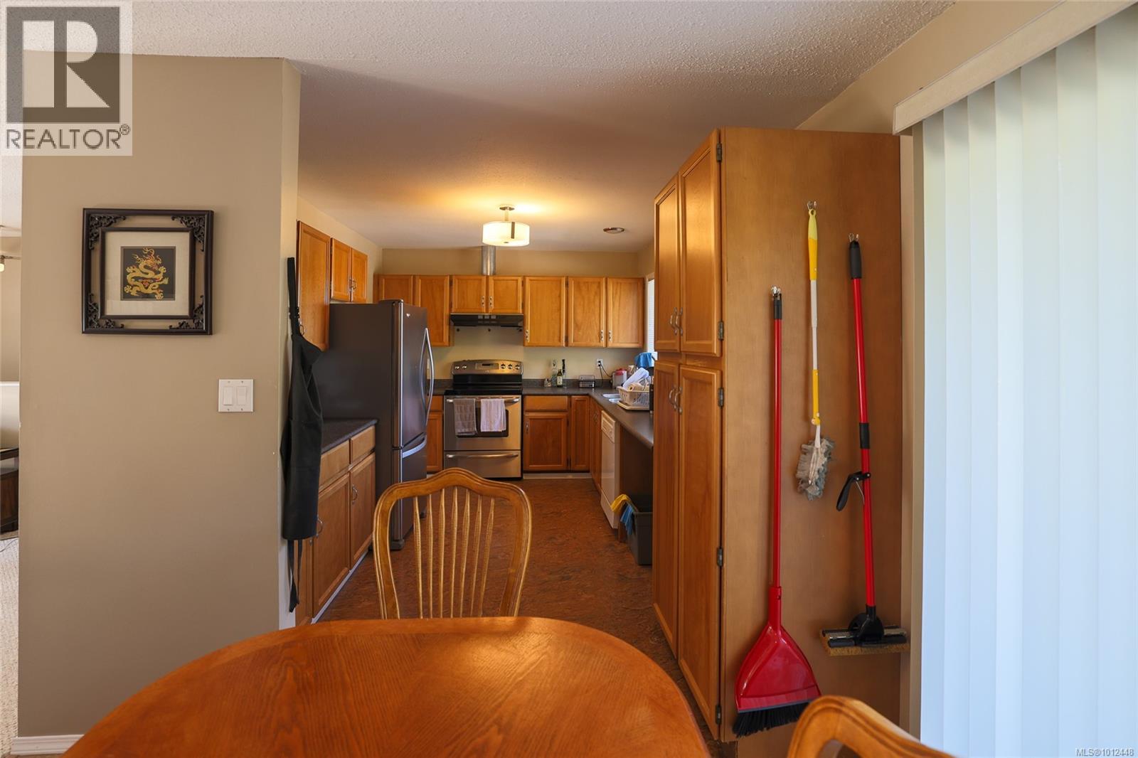 Photo 10 of 9160 Elk Dr, Port Hardy BC