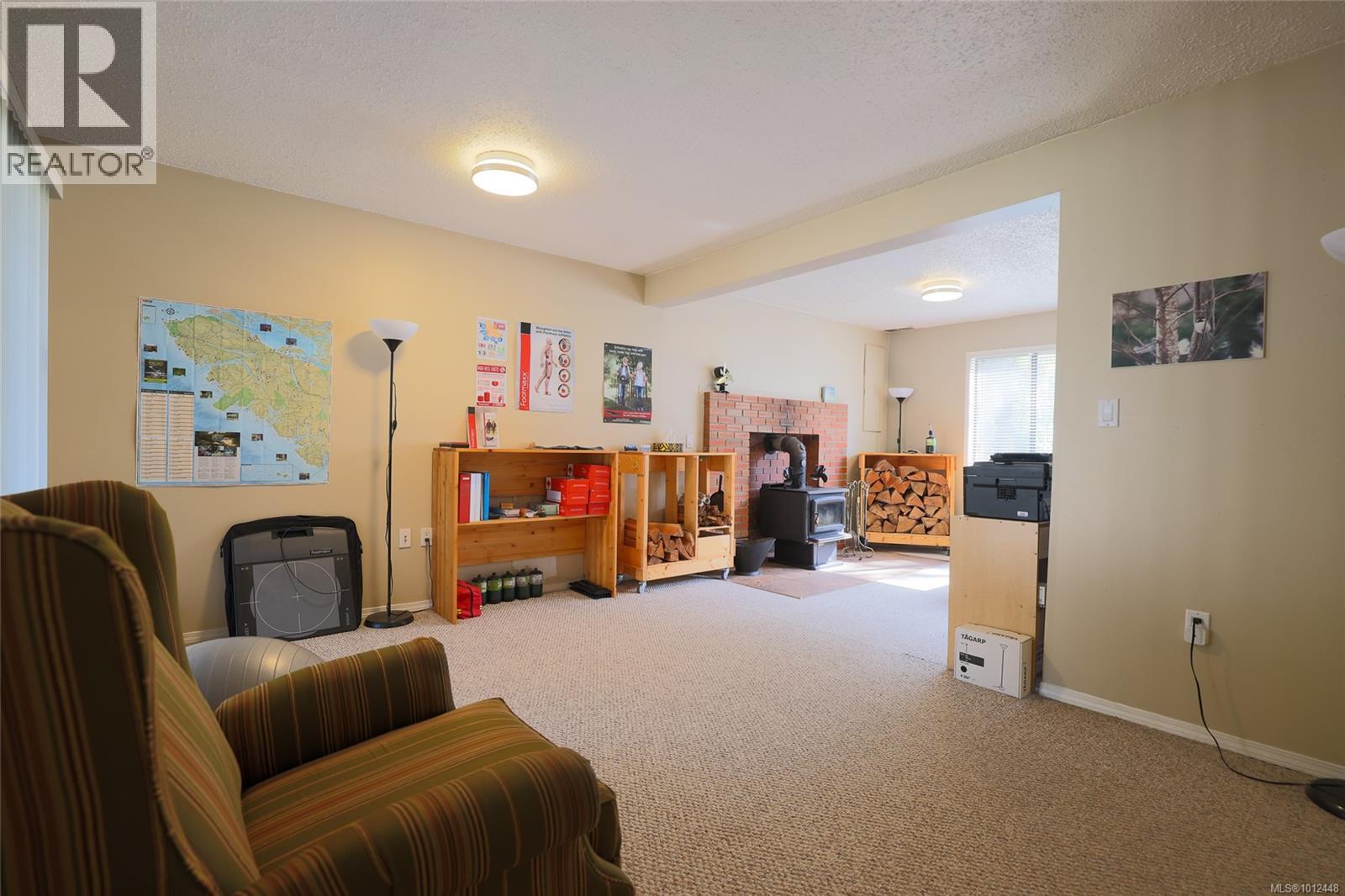 Photo 12 of 9160 Elk Dr, Port Hardy BC
