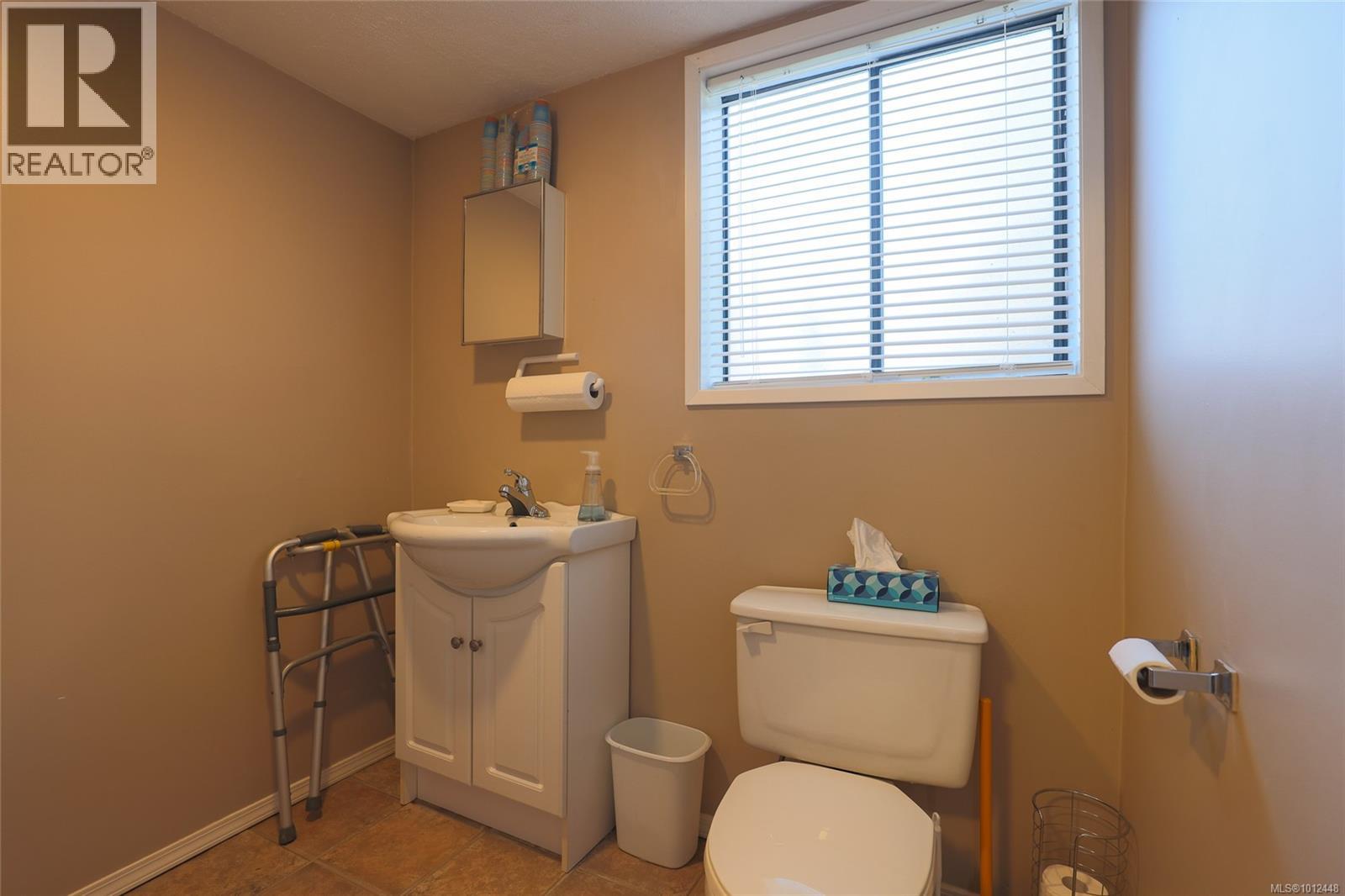 Photo 19 of 9160 Elk Dr, Port Hardy BC