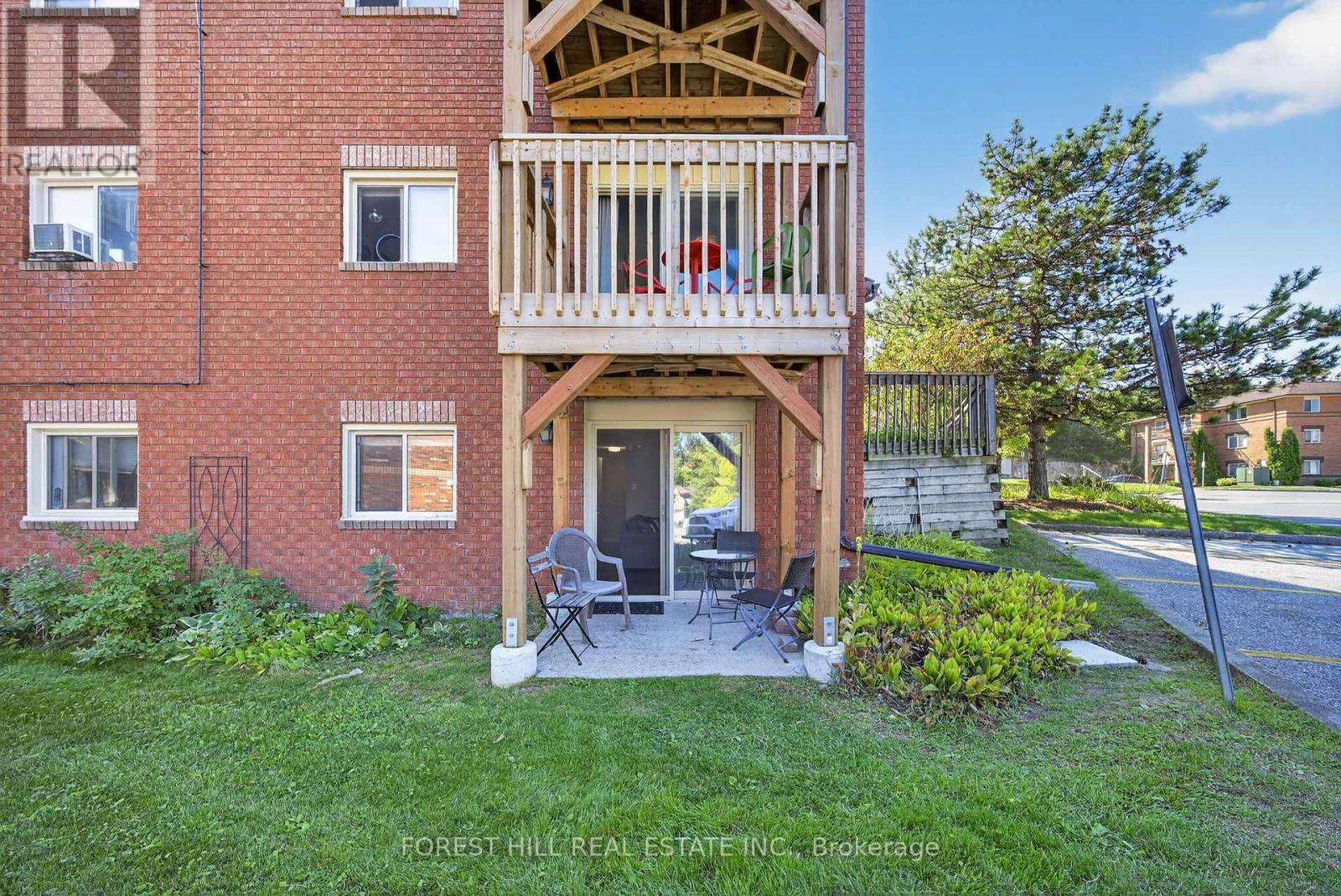 Photo 19 of 4 22 Meadow Lane, Barrie ON