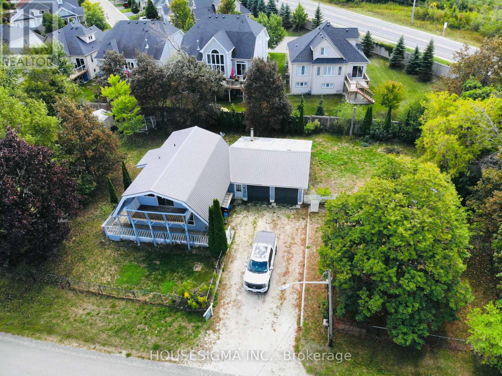 Photo 15 of 13 Bayview Avenue, Wasaga Beach ON