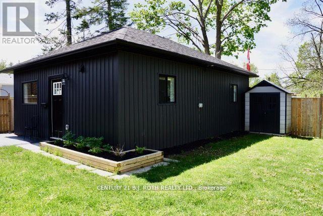 Photo 23 of 108 Nelson Street, Barrie ON