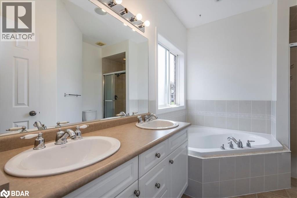 Photo 17 of 33 Primrose Crescent, Barrie ON