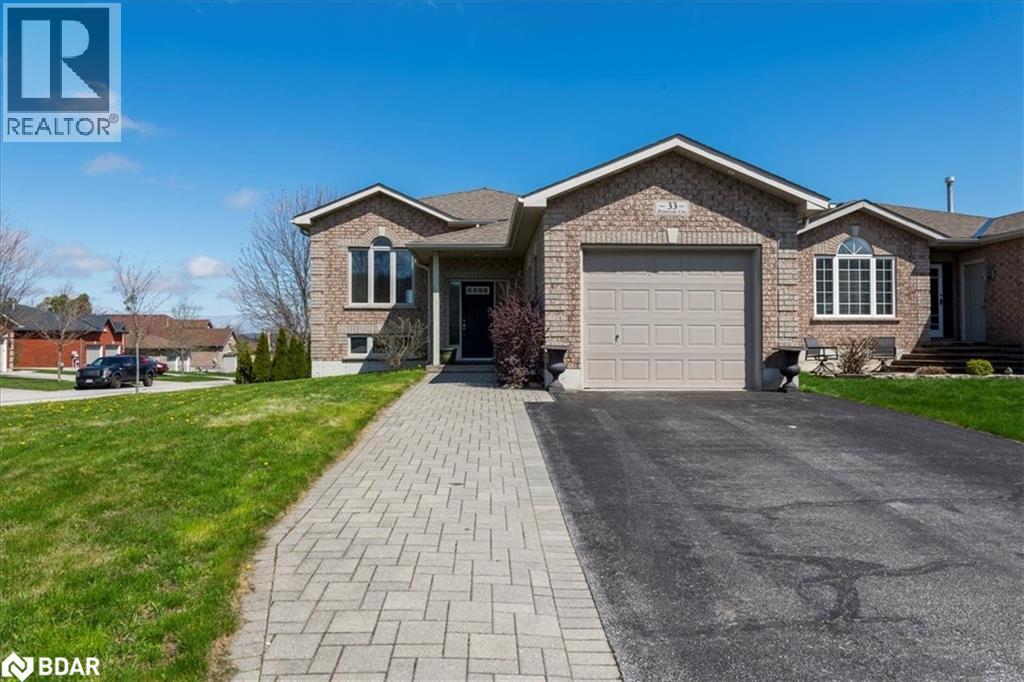 Photo 35 of 33 Primrose Crescent, Barrie ON