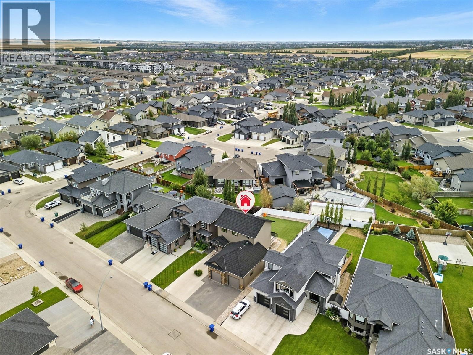 Photo 41 of 122 Roy Crescent, Saskatoon SK