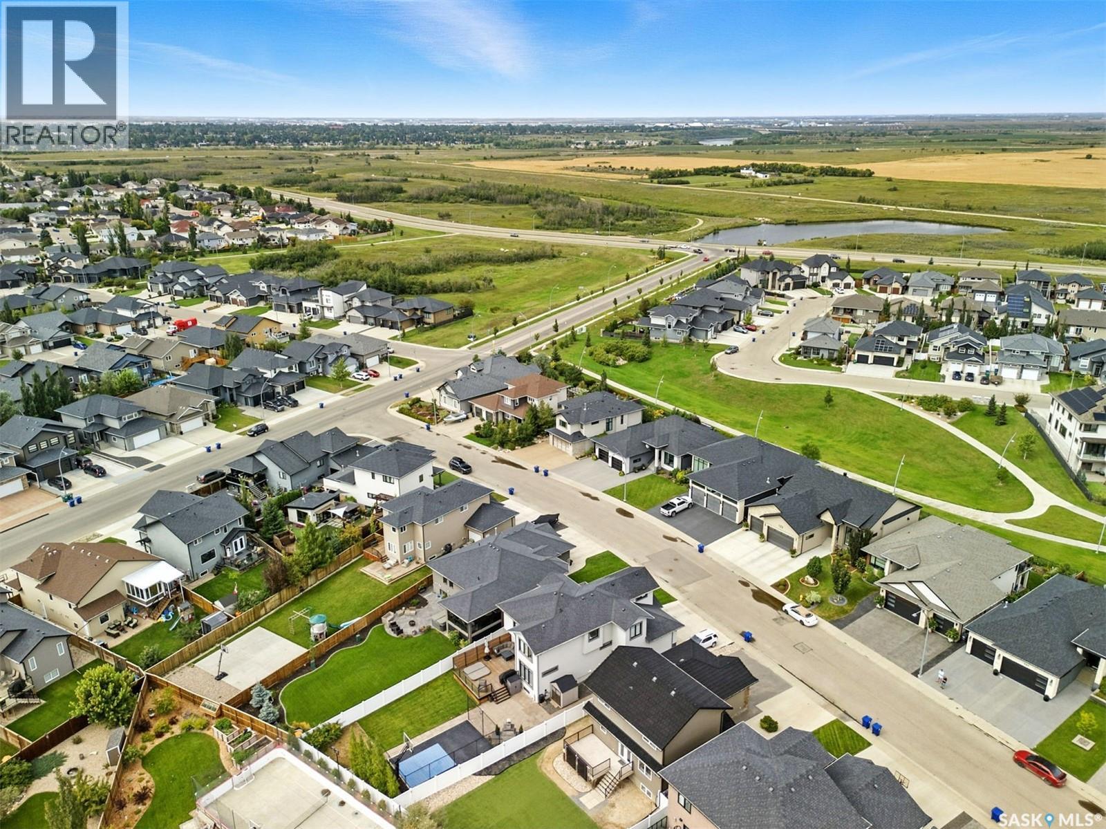 Photo 46 of 122 Roy Crescent, Saskatoon SK
