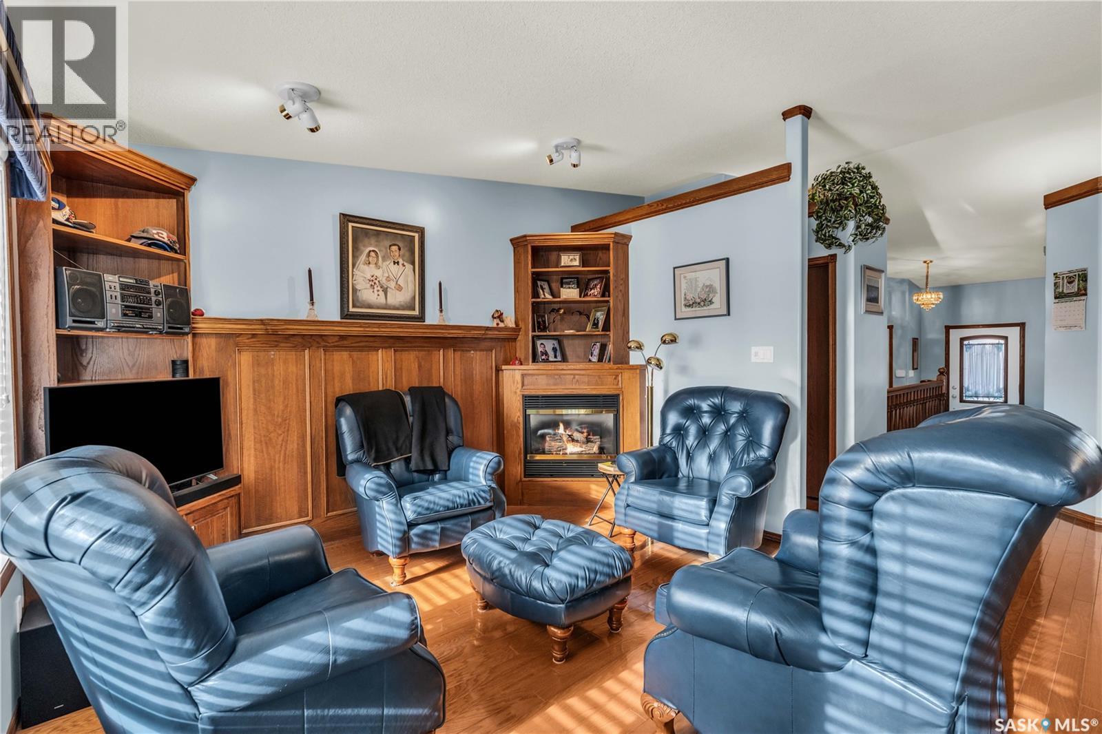 Photo 12 of 1338 Lapchuk Crescent N, Regina SK