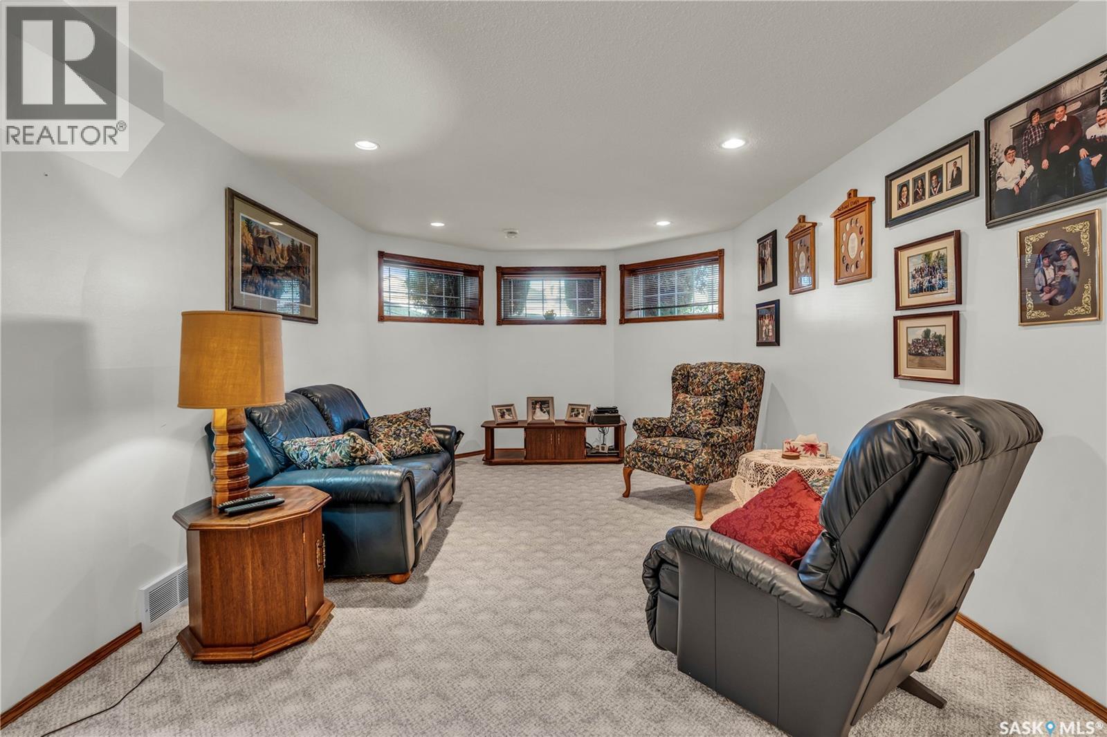 Photo 34 of 1338 Lapchuk Crescent N, Regina SK