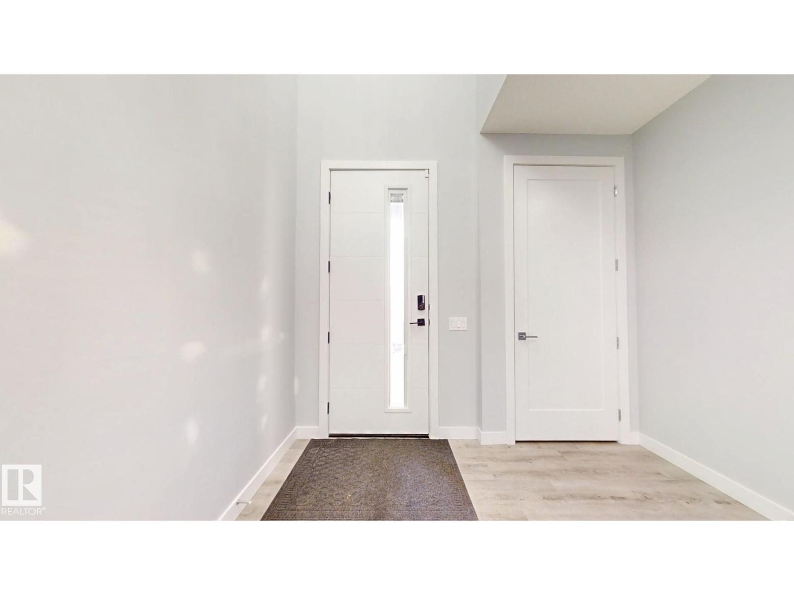 Photo 12 of 215 Glenridding Ravine Rd Sw, Edmonton AB