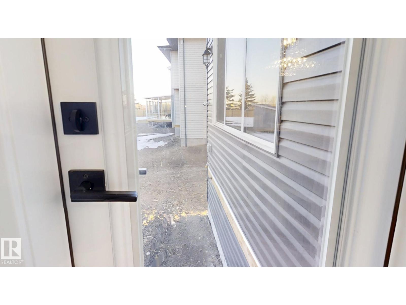 Photo 25 of 215 Glenridding Ravine Rd Sw, Edmonton AB