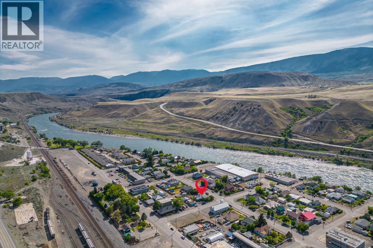602 BRINK Street, Ashcroft
