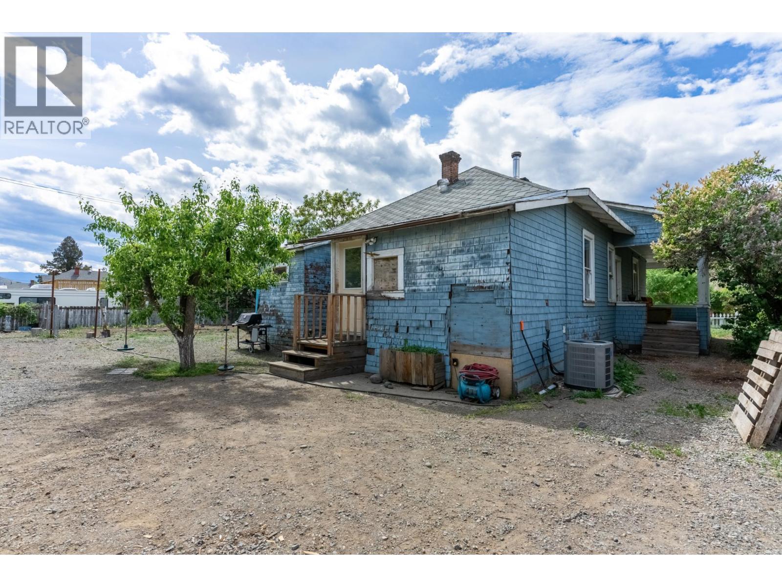 602 BRINK Street, Ashcroft