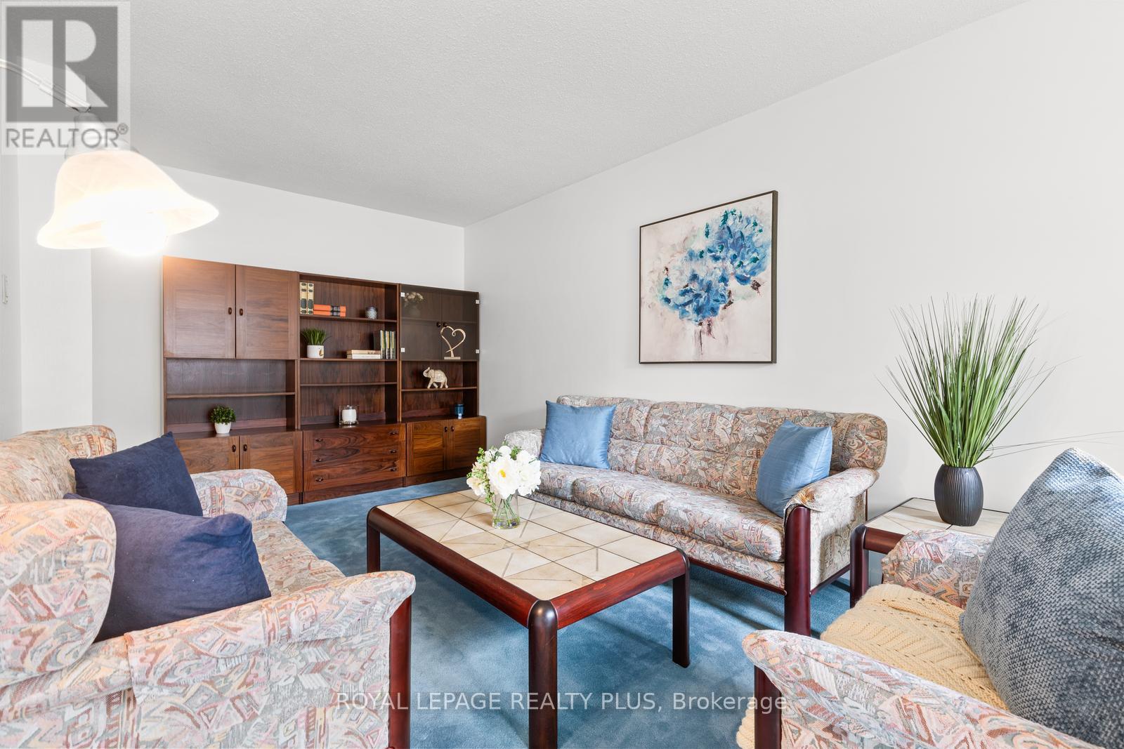 Photo 8 of 85 1180 Mississauga Valley Boulevard, Mississauga ON