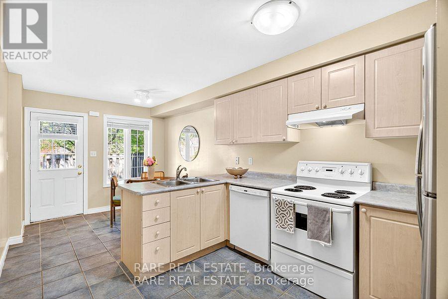 Photo 15 of 12 1750 Creek Way, Burlington ON