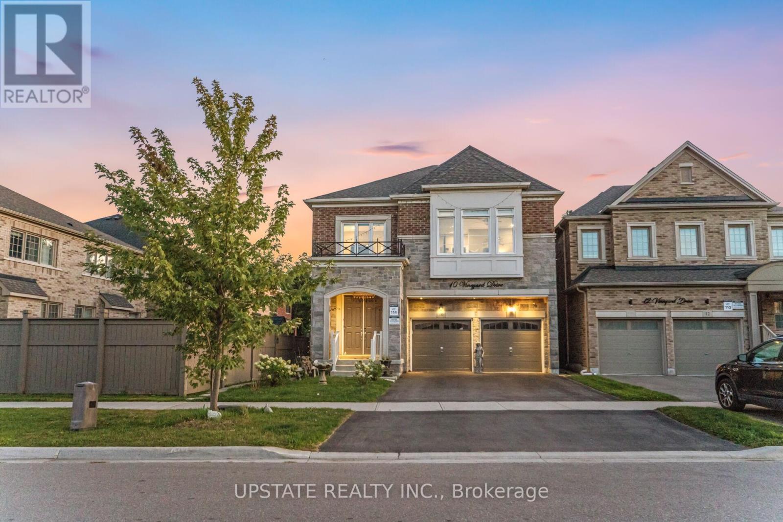 Photo 1 of 10 Vineyard Drive, Brampton ON