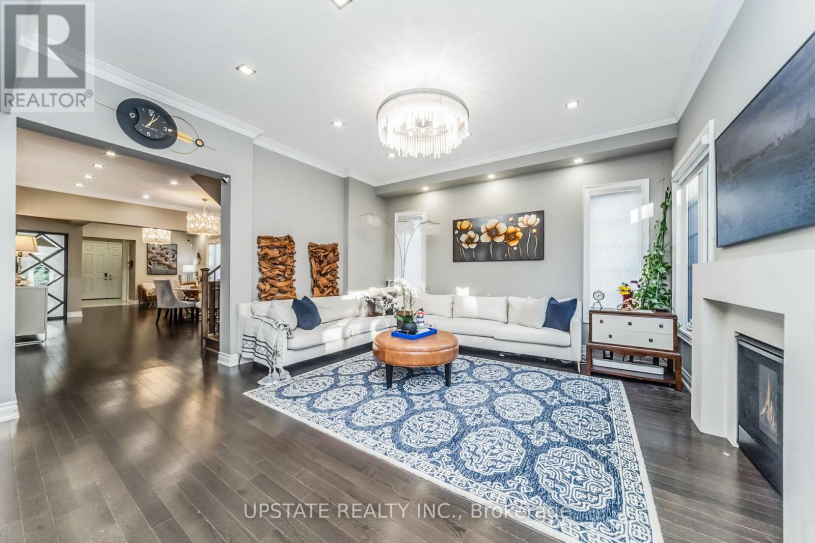 Photo 12 of 10 Vineyard Drive, Brampton ON