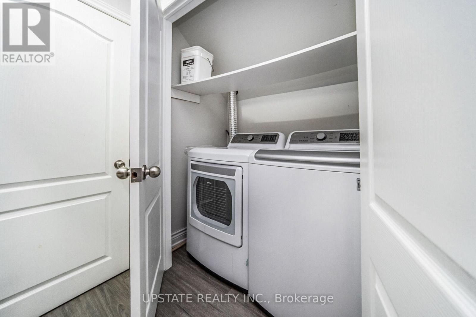 Photo 38 of 10 Vineyard Drive, Brampton ON