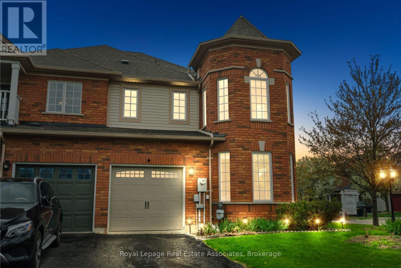 Photo 1 of 5554 Linwell Place, Mississauga ON