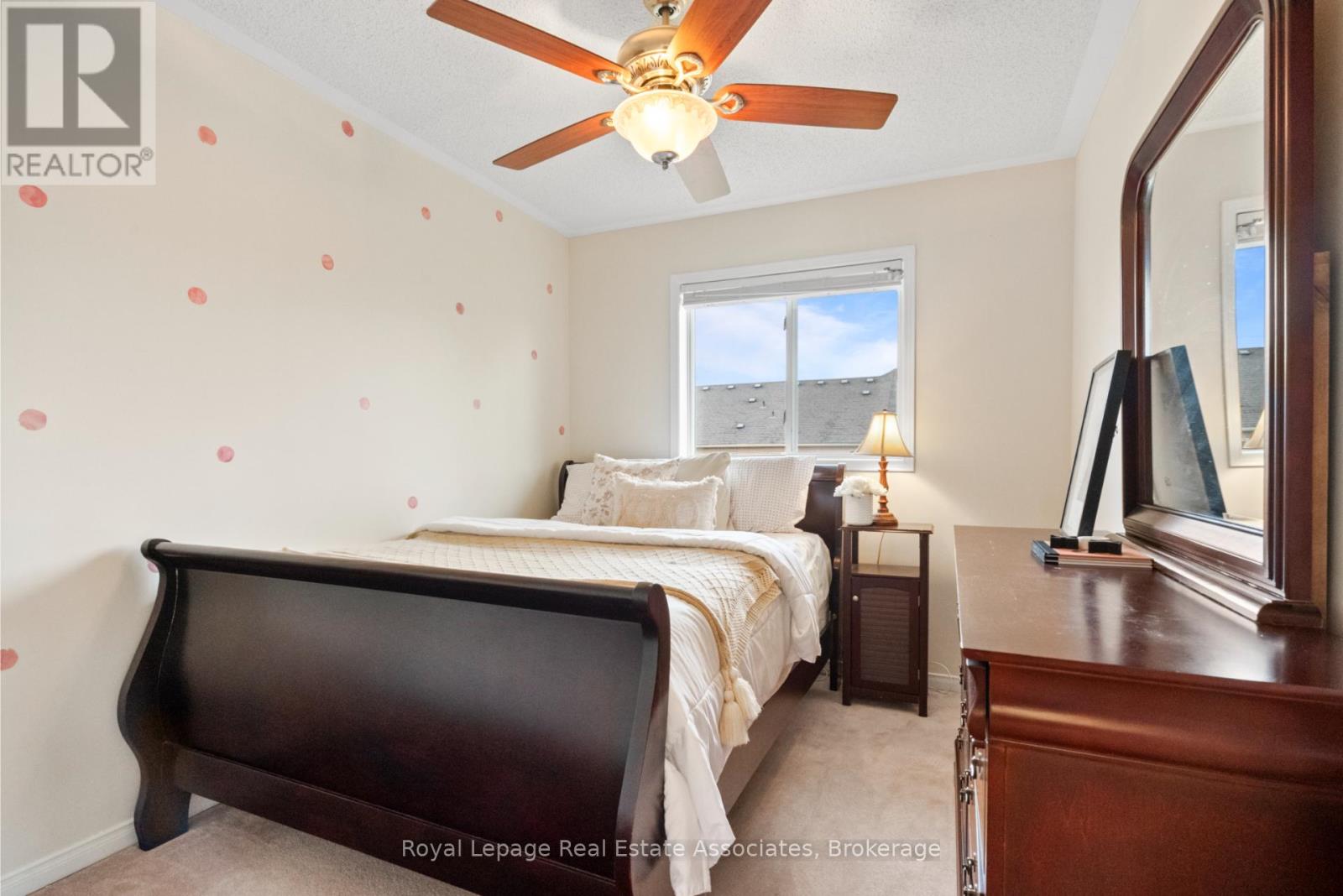 Photo 22 of 5554 Linwell Place, Mississauga ON