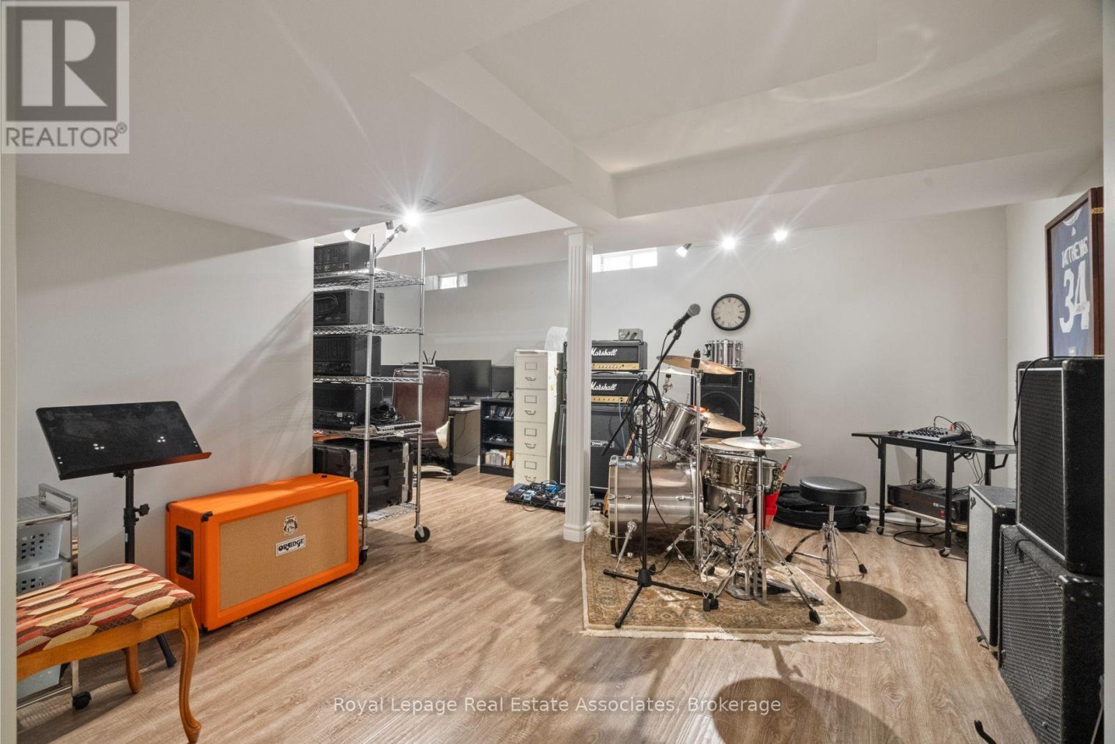 Photo 27 of 5554 Linwell Place, Mississauga ON