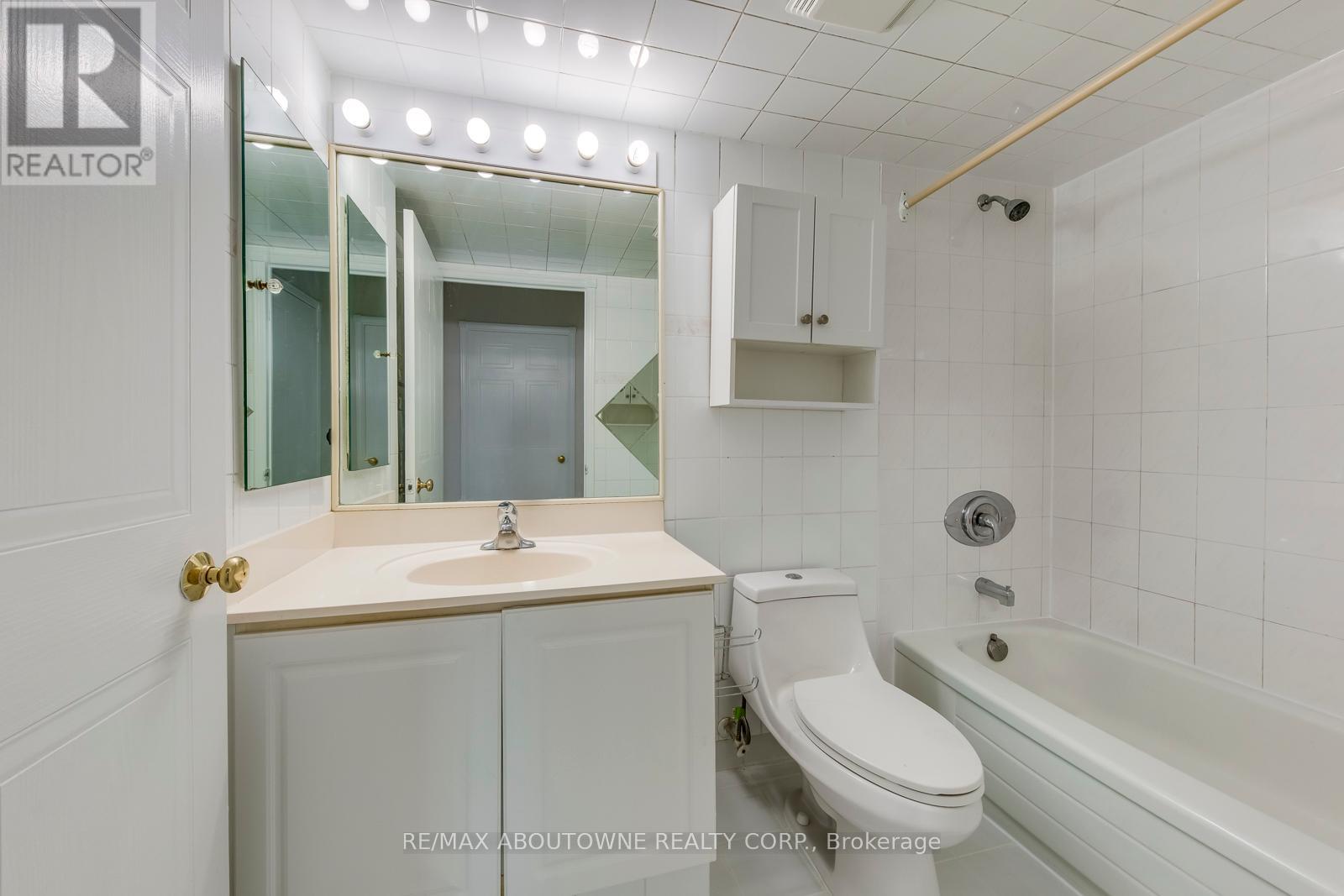 Photo 28 of 1415 135 Hillcrest Avenue, Mississauga ON