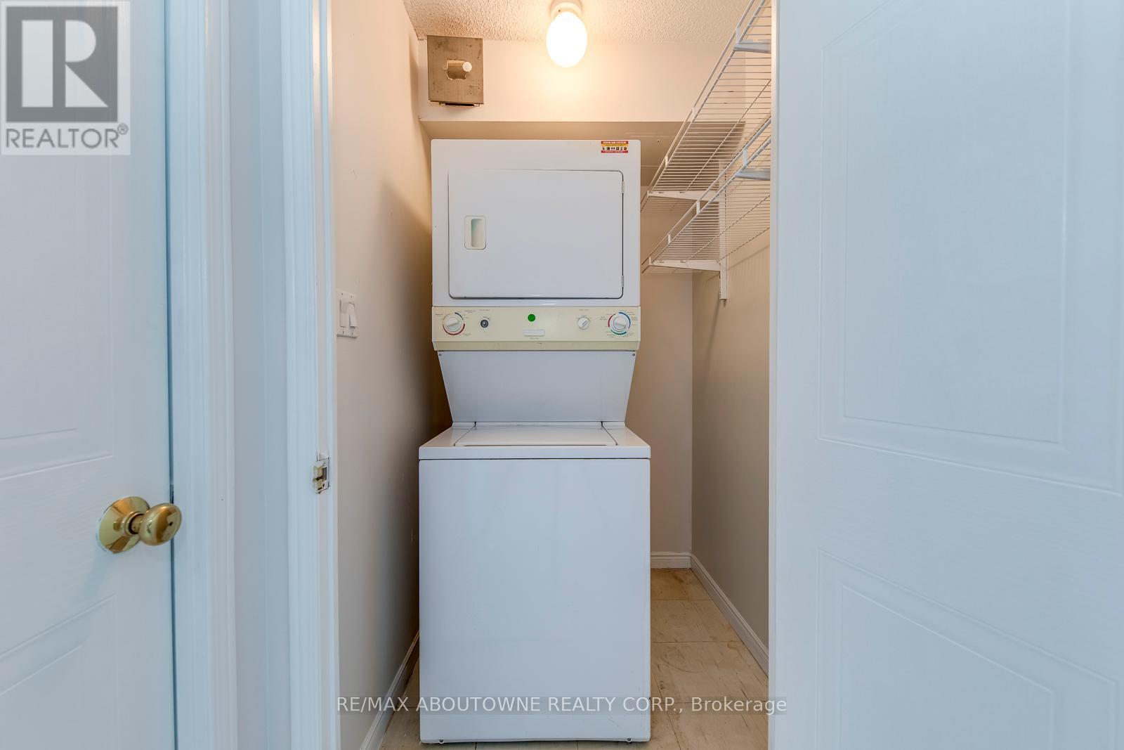 Photo 29 of 1415 135 Hillcrest Avenue, Mississauga ON