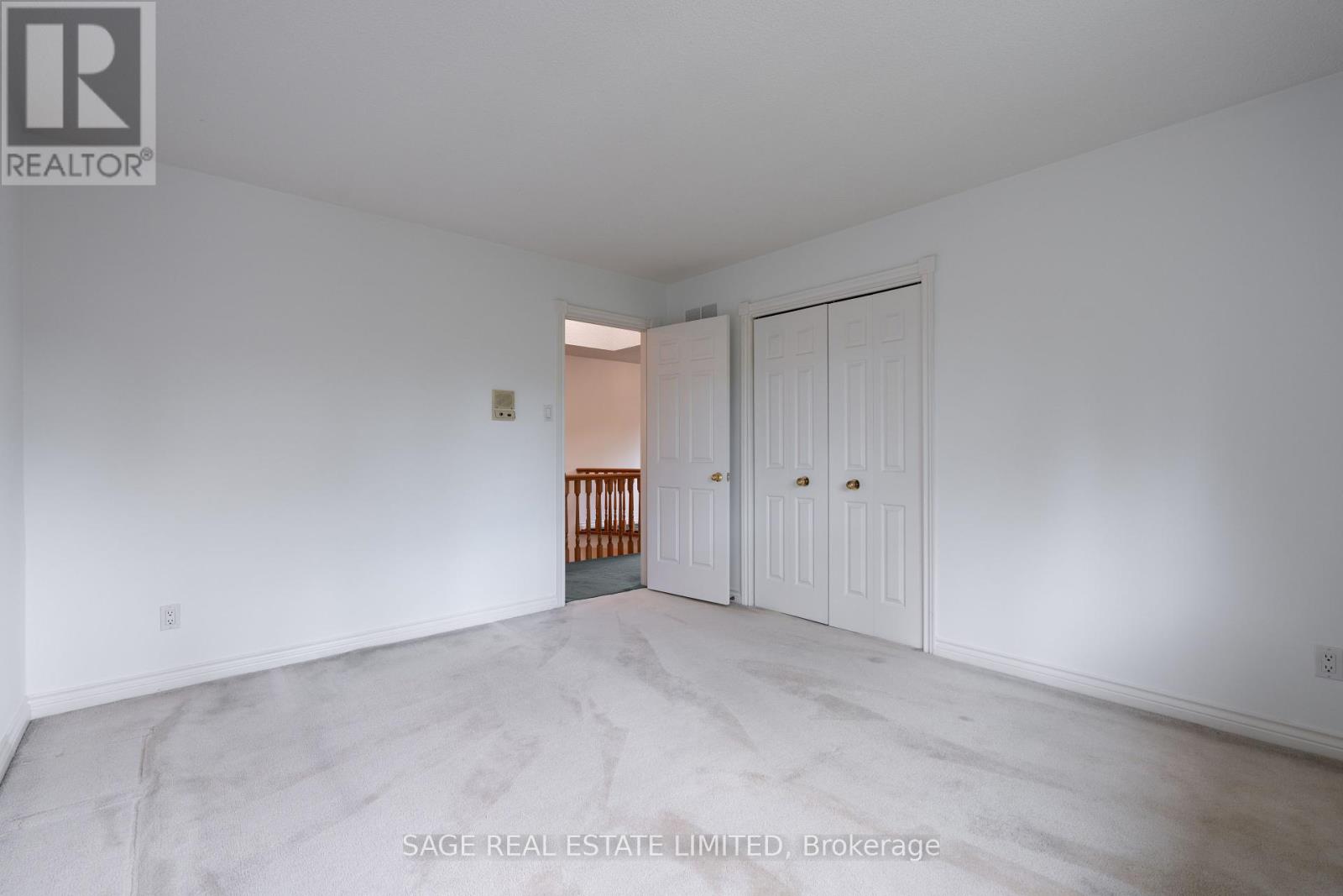 Photo 43 of 172 Burnhamthorpe Road, Toronto ON