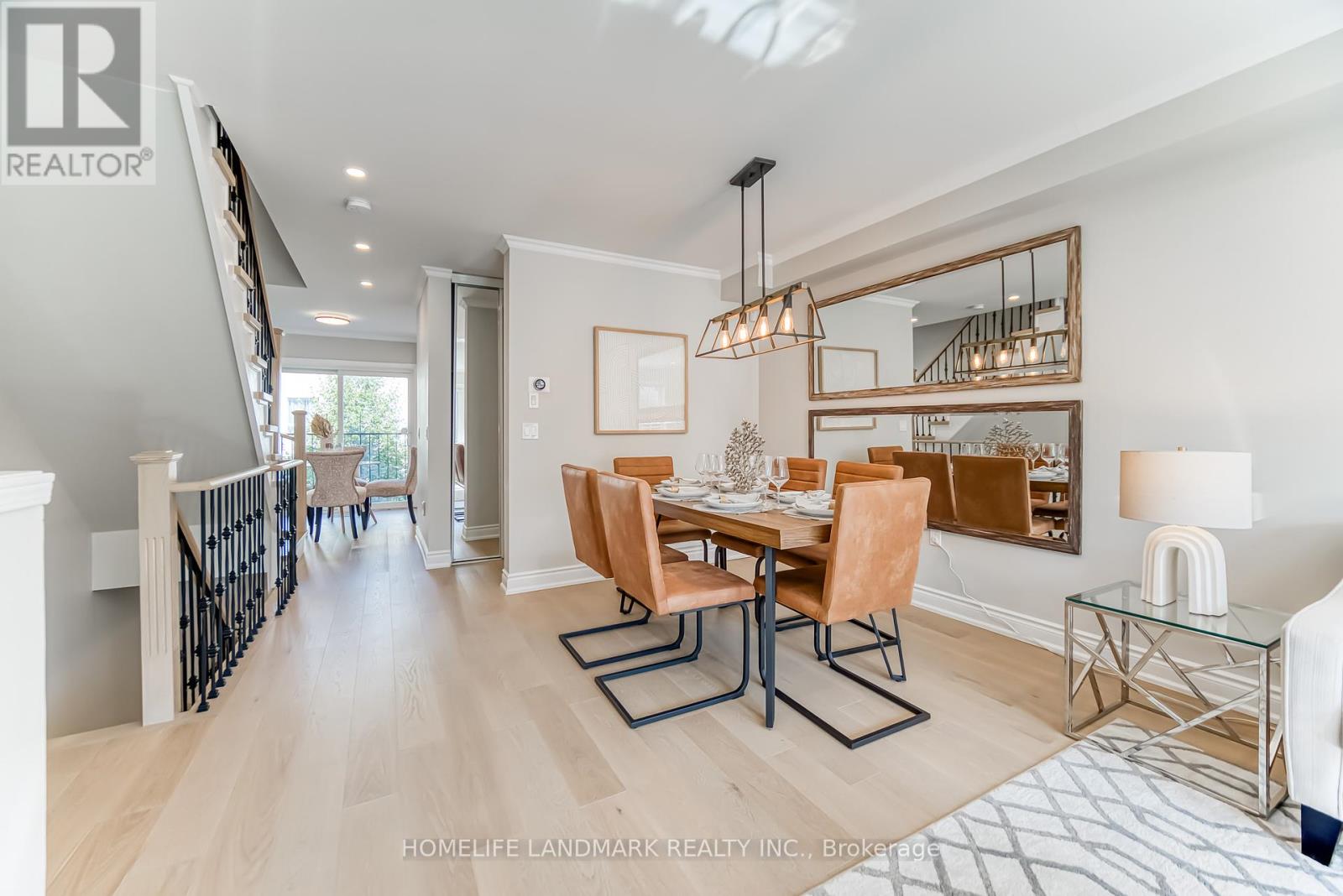 Photo 13 of 139 5055 Heatherleigh Avenue, Mississauga ON