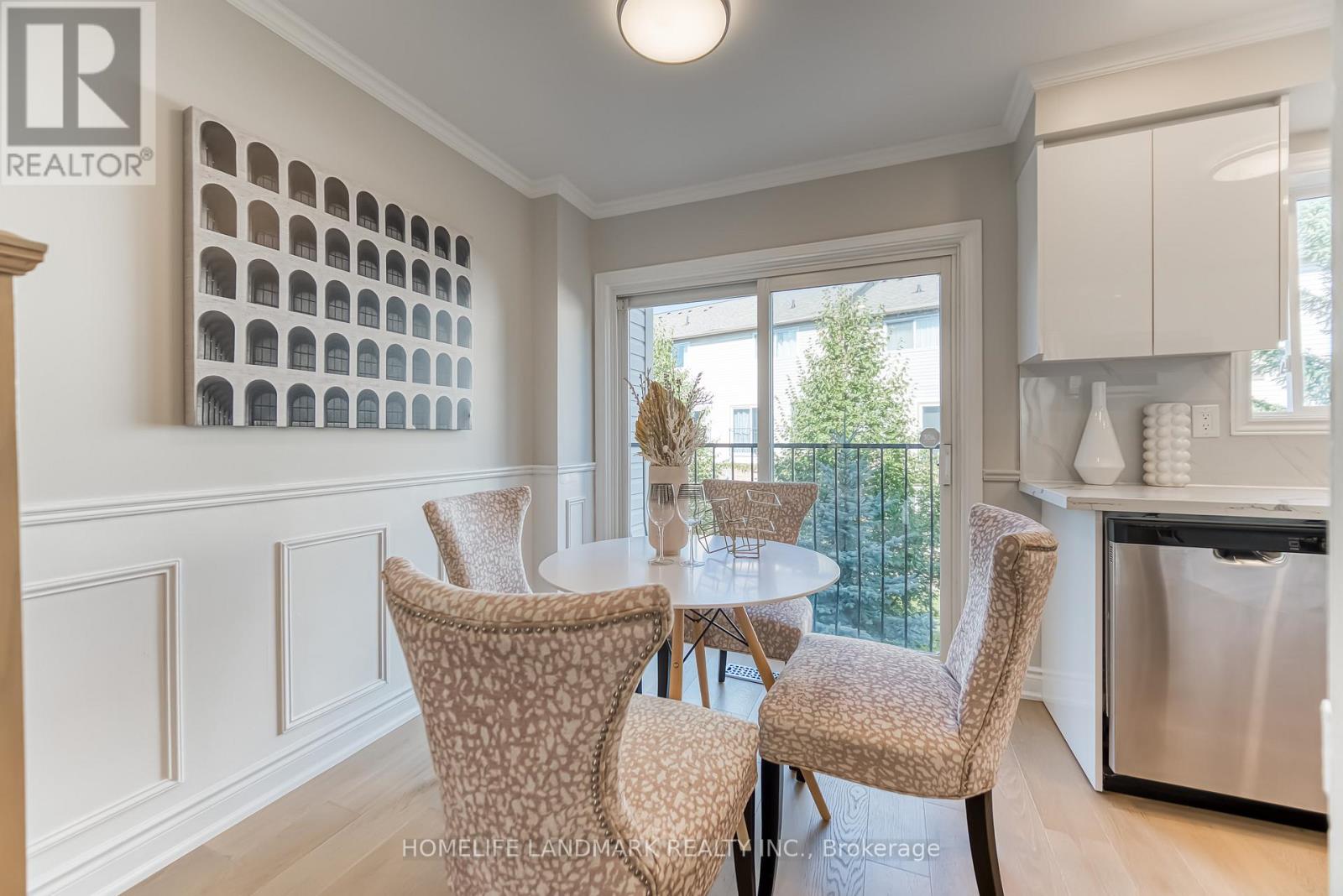 Photo 16 of 139 5055 Heatherleigh Avenue, Mississauga ON
