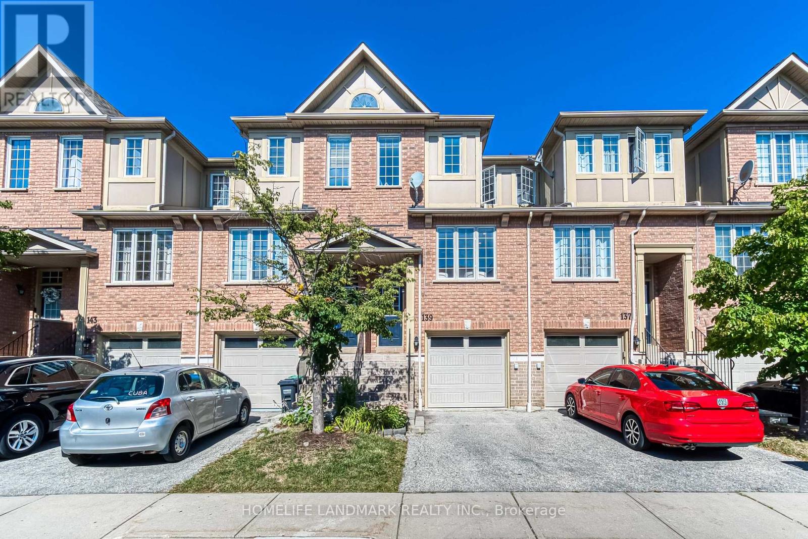 Photo 2 of 139 5055 Heatherleigh Avenue, Mississauga ON