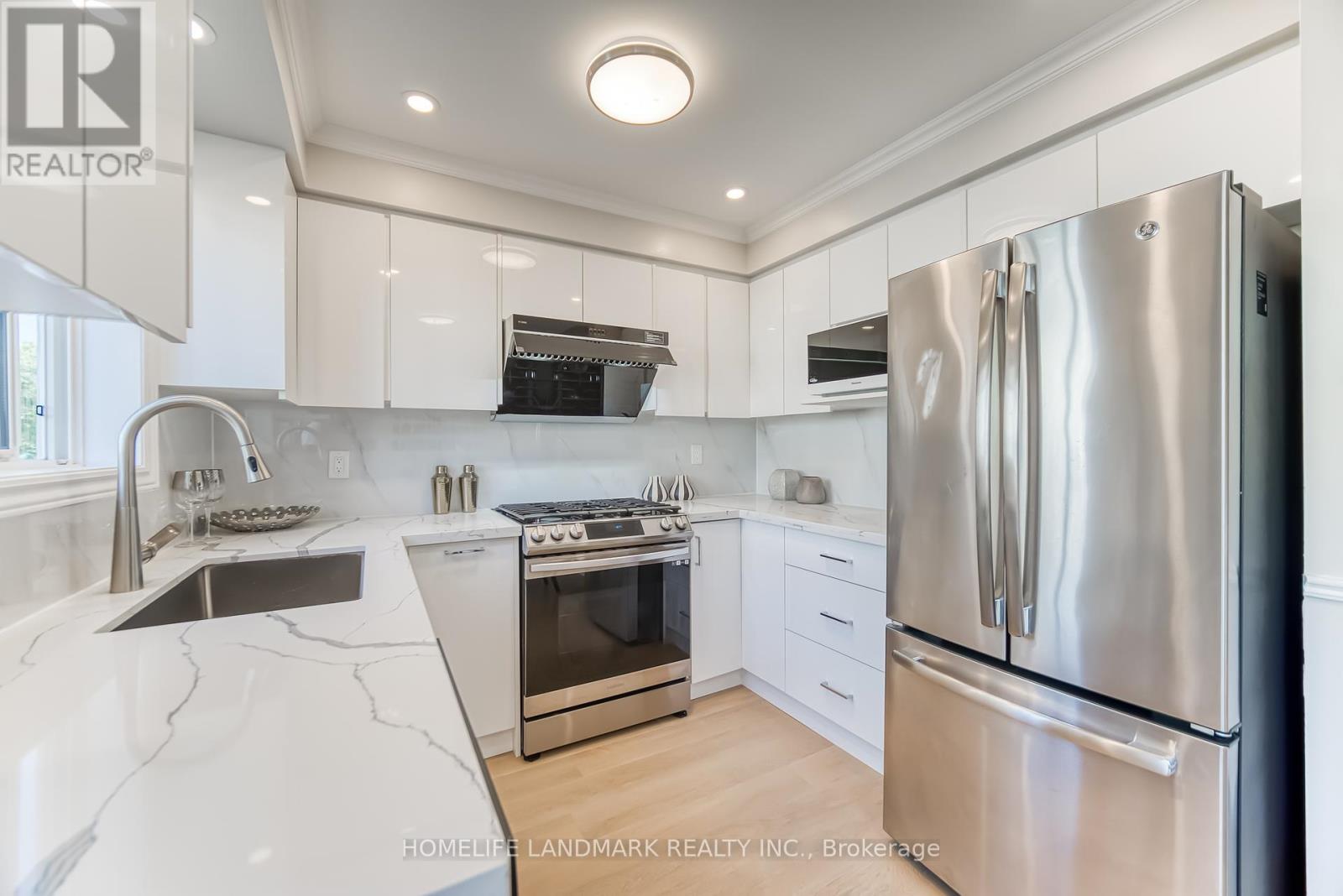 Photo 20 of 139 5055 Heatherleigh Avenue, Mississauga ON