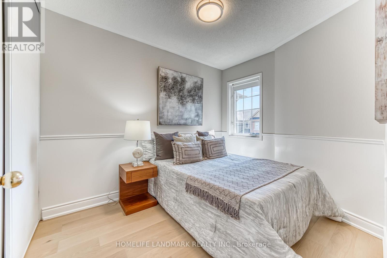 Photo 27 of 139 5055 Heatherleigh Avenue, Mississauga ON