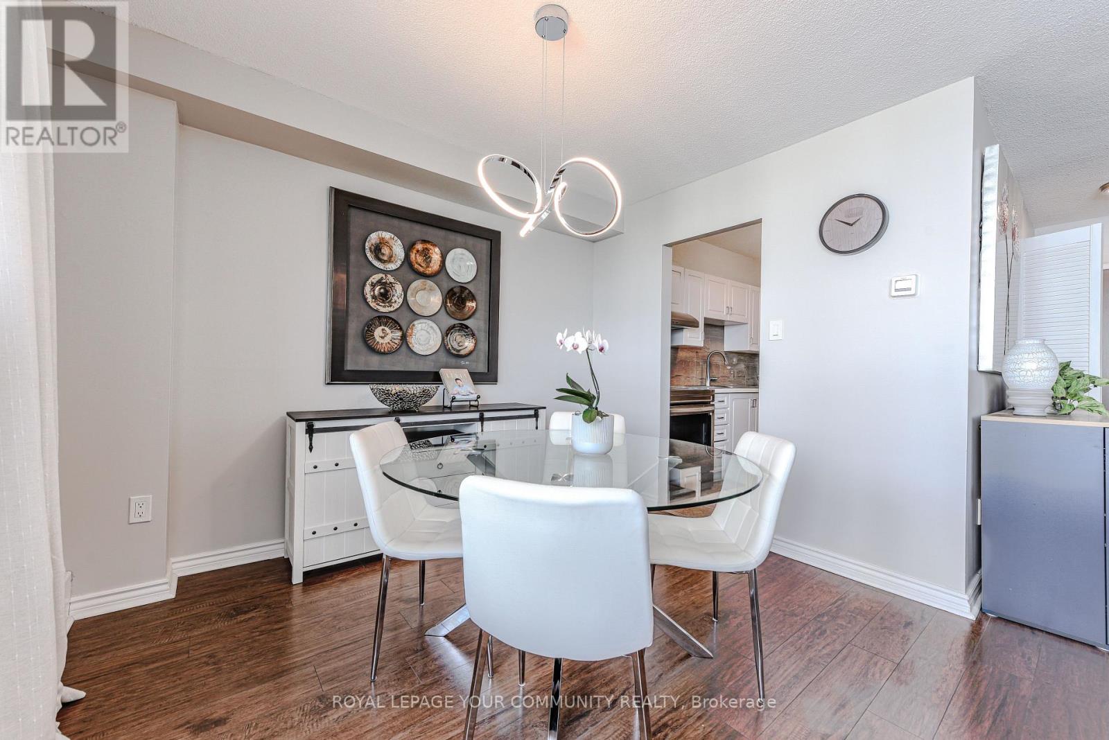 Photo 15 of 901 3390 Weston Road N, Toronto ON