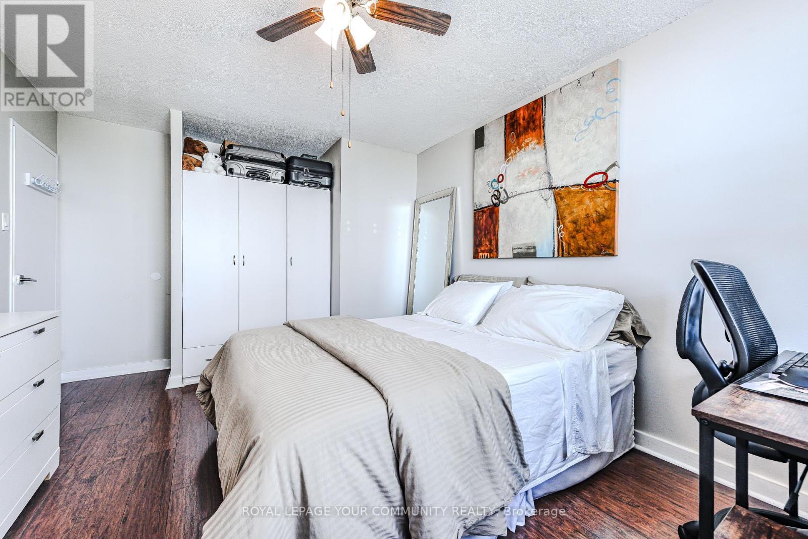 Photo 22 of 901 3390 Weston Road N, Toronto ON