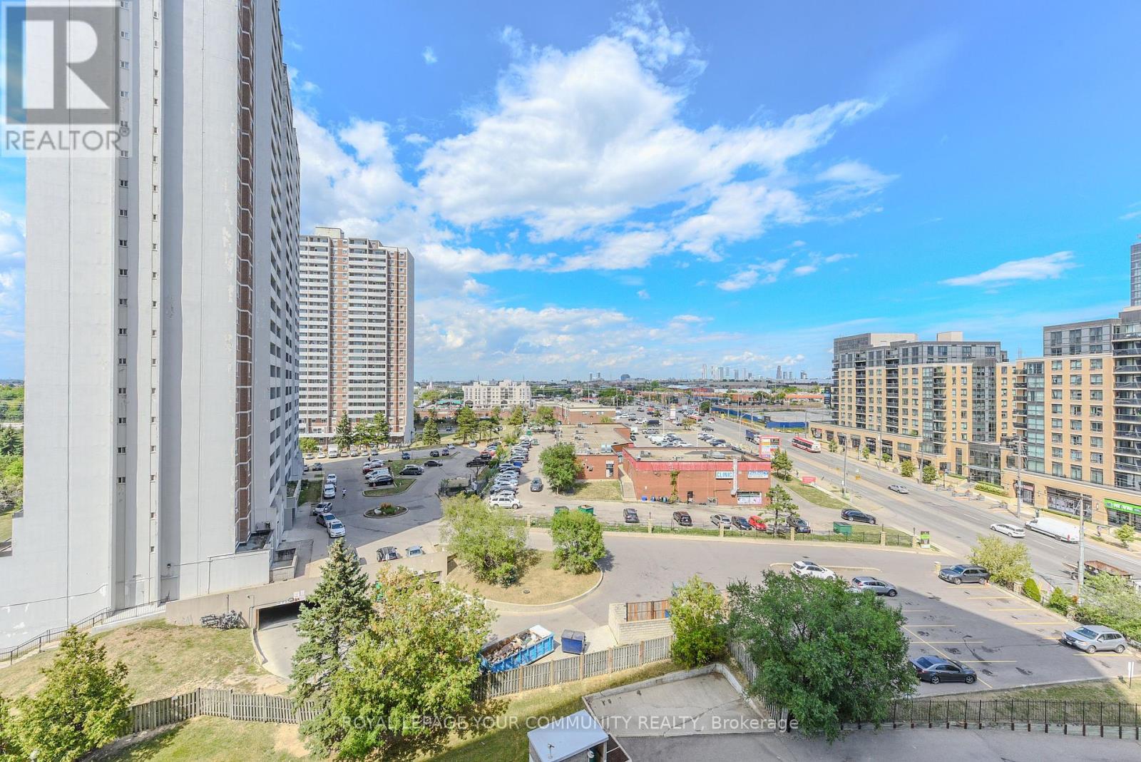 Photo 31 of 901 3390 Weston Road N, Toronto ON