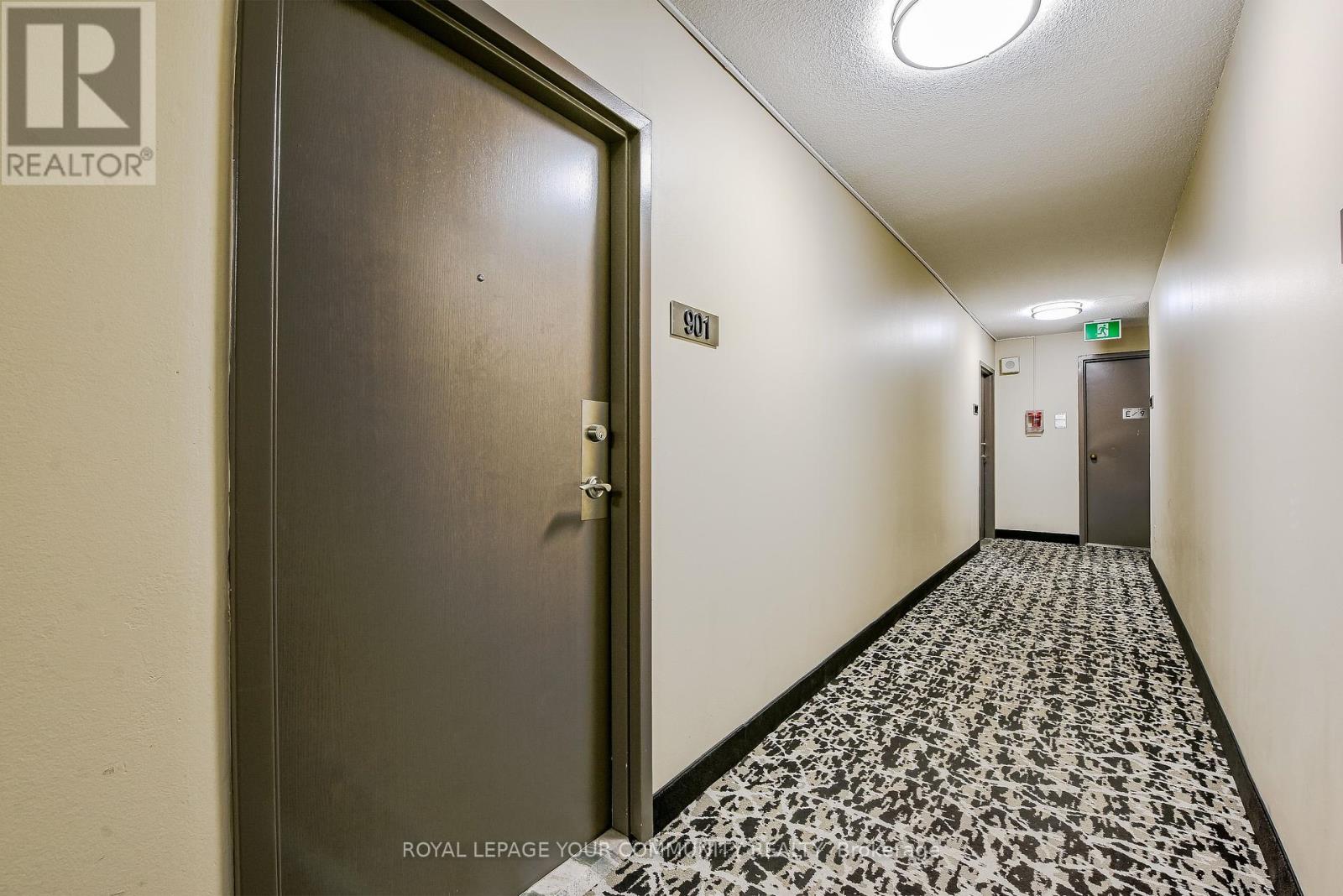 Photo 36 of 901 3390 Weston Road N, Toronto ON