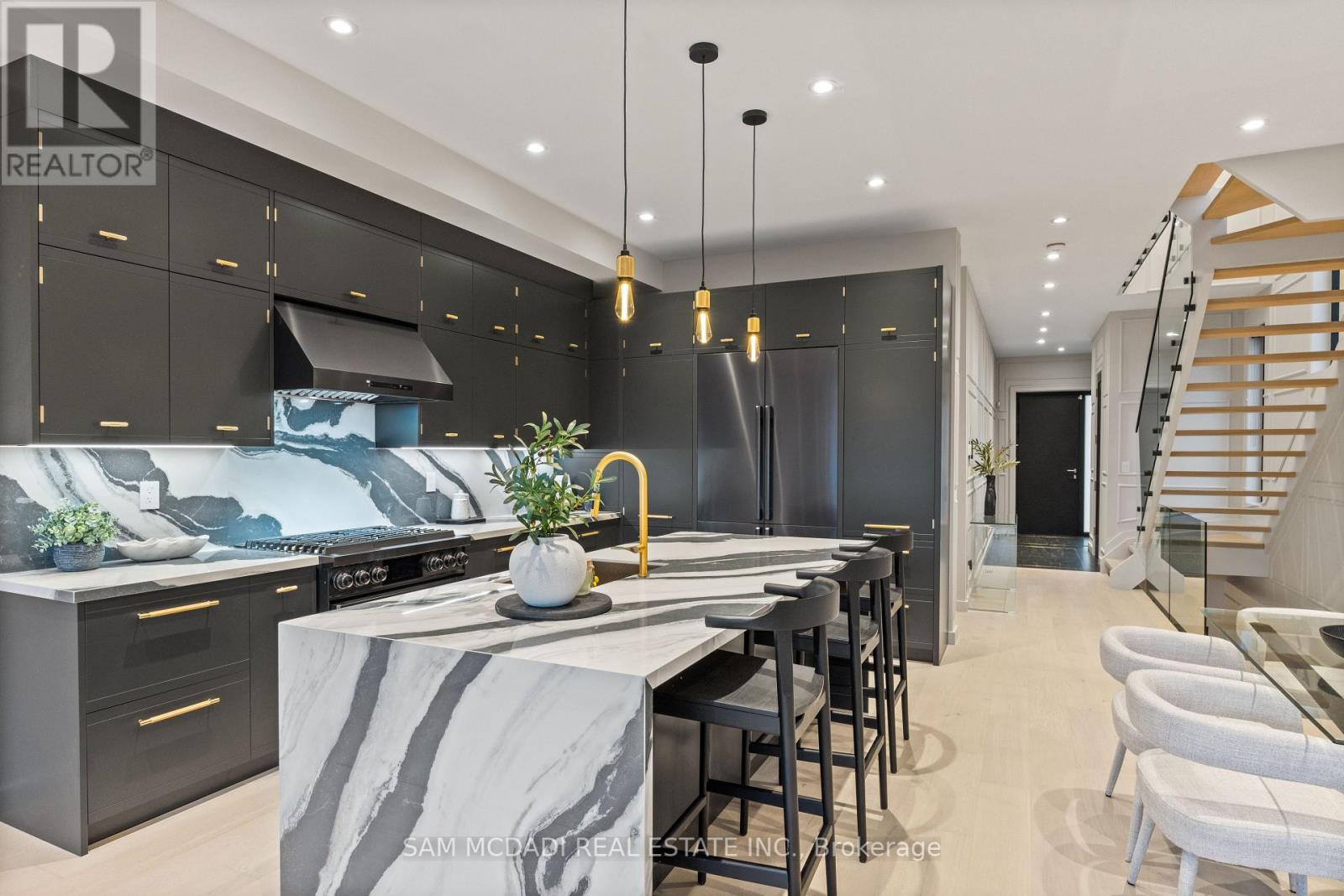 Photo 7 of 1090 Ella Avenue, Mississauga ON