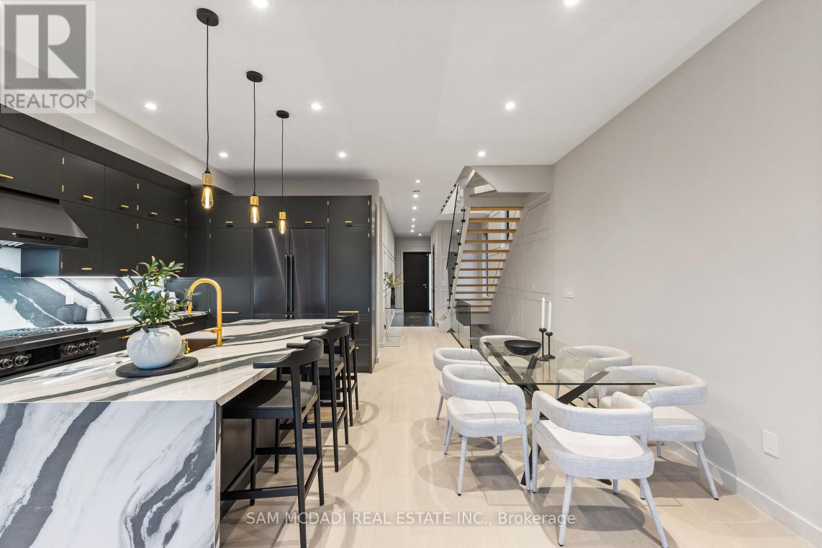 Photo 8 of 1090 Ella Avenue, Mississauga ON