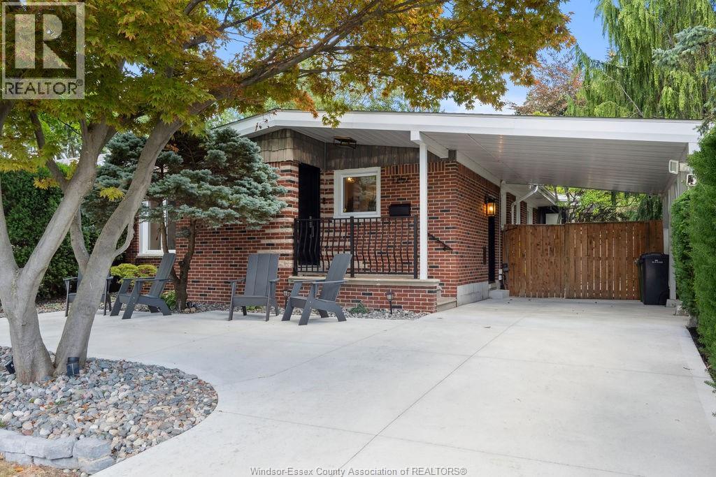 Photo 1 of 1252 Matthew Brady, Windsor ON