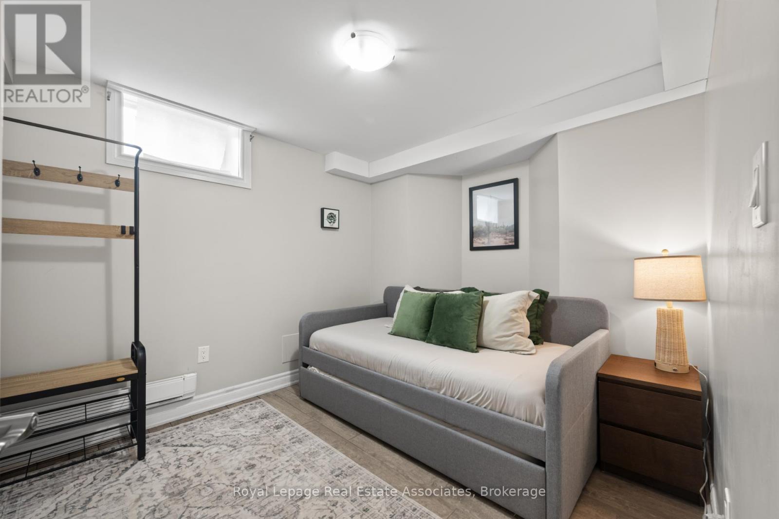 Photo 32 of 6682 Snow Goose Lanes Lane, Mississauga ON