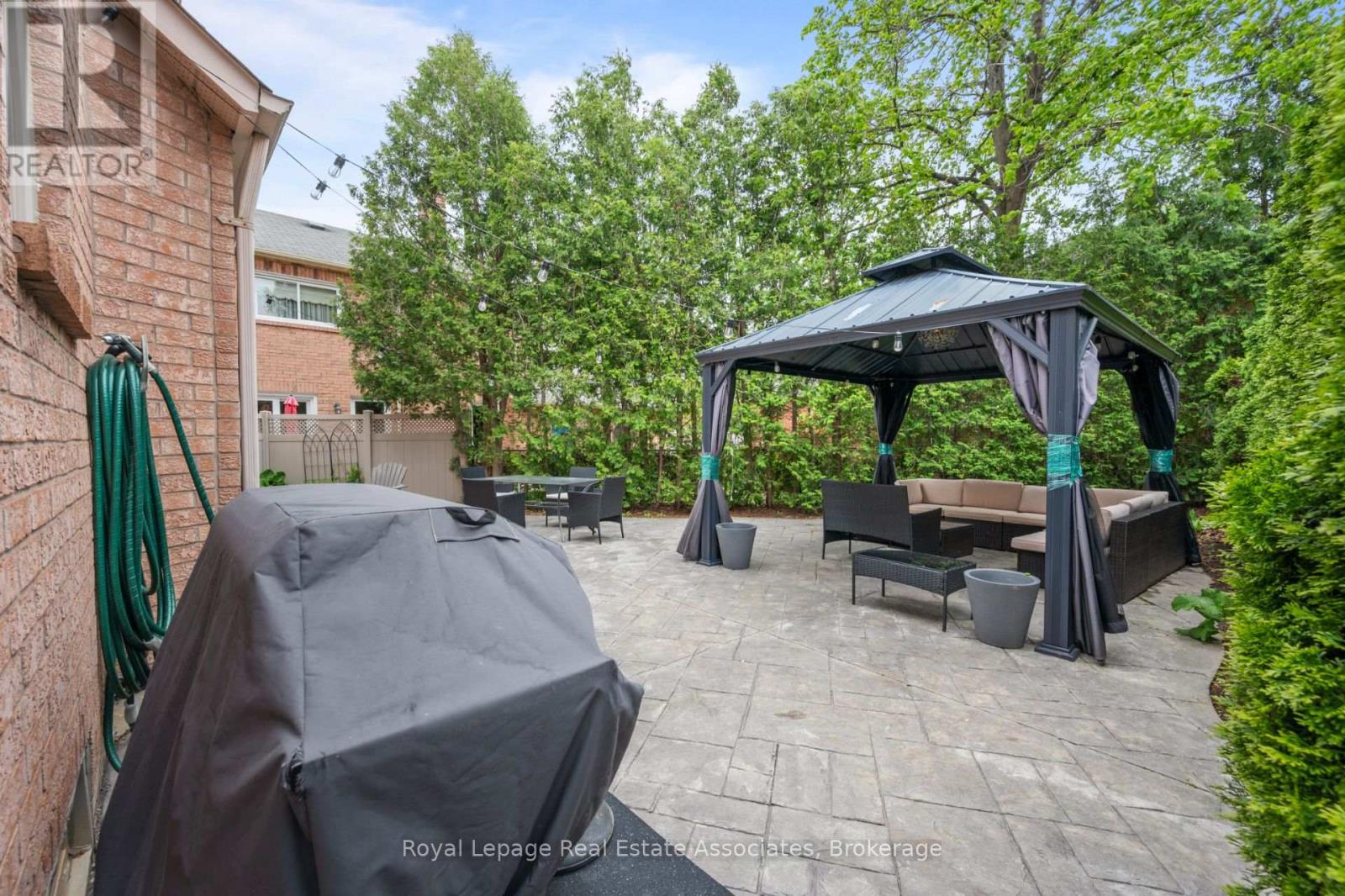 Photo 38 of 6682 Snow Goose Lanes Lane, Mississauga ON